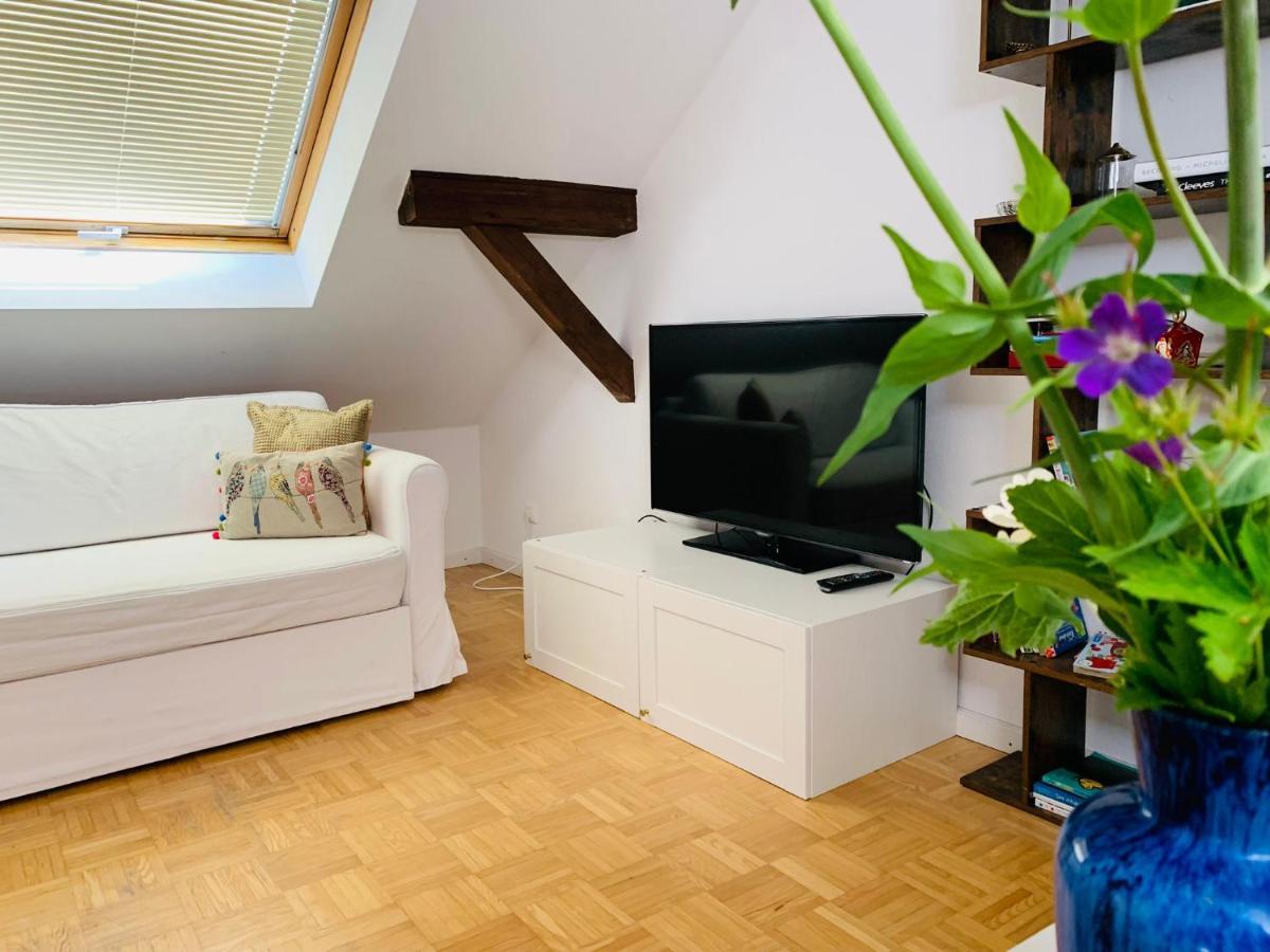 Apartment Amidst Nature-Riverdale, North Of Munich Fahrenzhausen Εξωτερικό φωτογραφία